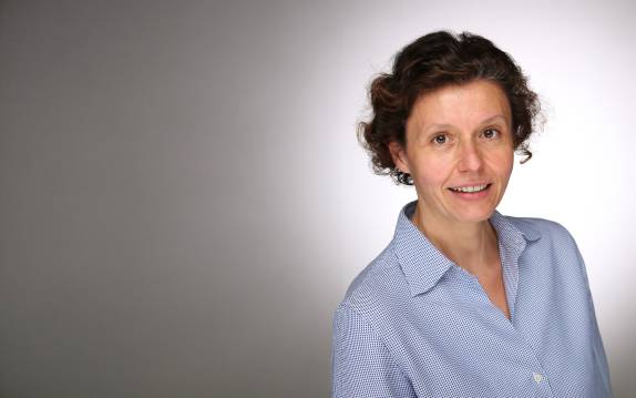 Portraitfoto von Frau Dr. Anthoula Balti